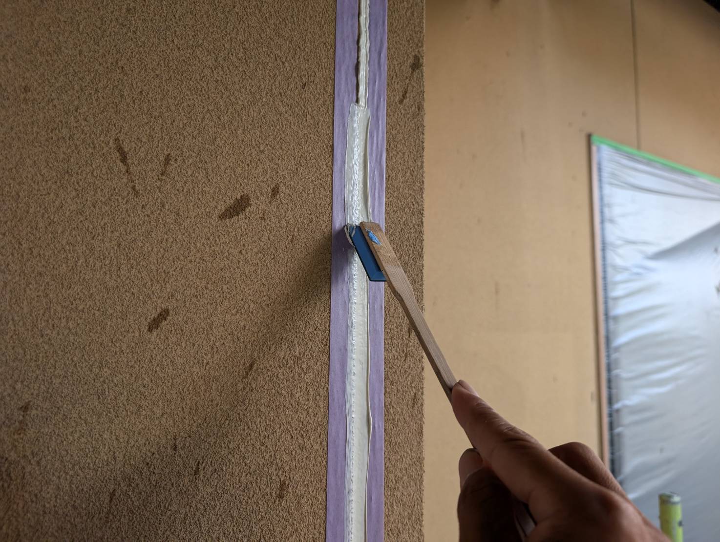 コーキング充填