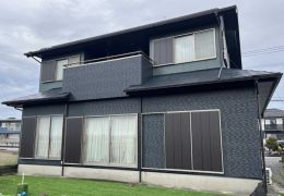 ［外壁］サイディング｜プレミアム無機塗装、［屋根］コロニアル｜プレミアム無機塗装 写真